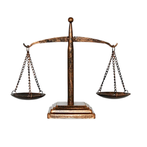 Báscula de Metal Antigua de Latón Pulido con Caja de Terciopelo y Pesas para Joyería, 50 Gramos, Pieza Decorativa - Product Image 4