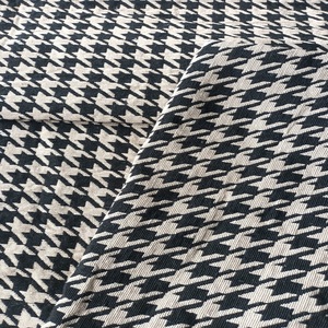 Venta al por mayor de tela Jacquard de lujo de diseño personalizado de hilo tejido de algodón polivinílico teñido para tapicería de las mujeres y bolsos de urdimbre de punto para las niñas - Product Image 4