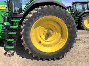 Tractor Oruga John Deere 8R 280 de 2023, Usado, 155-250HP, Garantía de 3 Años, Alta Productividad - Product Image 2