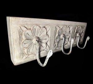 High Quality Trending Design Hand Carved <b>Wooden</b> <b>Coat</b> <b>Hooks</b> 3-tier Single Hanger with Wall Hanger <b>Hooks</b> for Clothes - Product Image 1