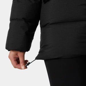 Veste matelassée en duvet de qualité supérieure pour femmes noires avec capuche réglable et manteau d'hiver à bulles, chaude et élégante - Product Image 5
