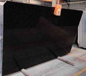 Comptoirs et grandes dalles abordables en granit Galaxy noir à forte demande pour de superbes intérieurs d'Inde - Product Image 2