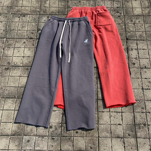 Pantalon de survêtement à jambe droite en coton velours brodé avec logo personnalisé Pantalon à jambe large avec cordon de serrage Faux pantalon de survêtement pour hommes - Product Image 2