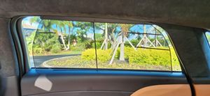 Lucid Air Touring 2023, quatre moteurs, transmission intégrale, autonomie de 384 miles, toit en verre, éclairage gauche, R19 Cosmos Silver, boîte de vitesses automatique - Product Image 3