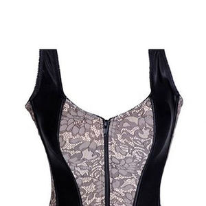Corset en dentelle et résille satinée noire avec laçage au dos, bustier à fermeture éclair sur le devant - Product Image 4