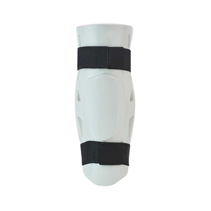 Espinilleras para jugadores de baloncesto diseñadas para movimientos rápidos y absorción de impactos que proporcionan protección para el tobillo - Product Image 2