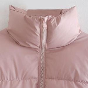 Vestes matelassées courtes en tissu matelassé de luxe pour femmes, logo personnalisé brodé, manteau d'hiver court respirant, denim uni teint - Product Image 6