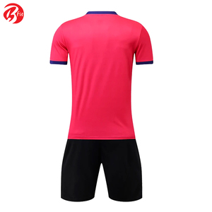 Vêtements de sport d'entraînement sublimés de meilleure qualité Maillot de football de dernière conception Chemises de football Vêtements uniformes personnalisés - Product Image 3