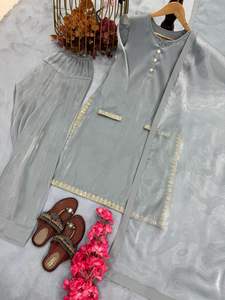 Mode indienne : Nouveau design élégant, ensemble haut et palazzo brodés à la main pour les fêtes, avec dupatta à bordure en dentelle - Product Image 5