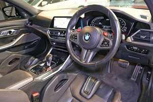 Auto Sedán 2021 Usado, Asientos de Cuero Oscuro, Neumáticos R17, Volante a la Derecha/Izquierda, 8 Cilindros, 230 km/h, Techo Solar, Venta de Vehículo - Product Image 3