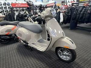 NUOVO Scooter-Motorino <span class=keywords><strong>Vespa</strong></span> <span class=keywords><strong>GTS</strong></span> 310 2026 - Product Image 6