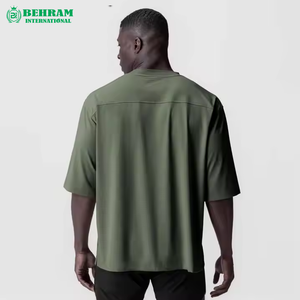 T-shirt de performance pour homme, coupe ample, confort ultime, personnalisable OEM, vêtements de sport actifs, 100% coton, séchage rapide, respirant, 300g - Product Image 1