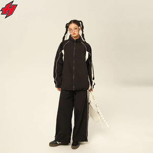 Combinaisons de jogging deux pièces vintage en nylon avec logo personnalisé ensemble coupe-vent avec fermeture éclair complète - Product Image 4