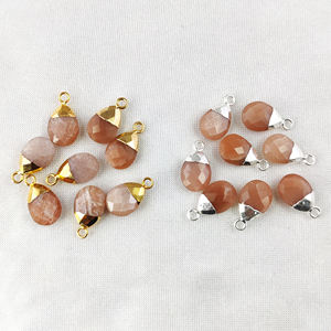 Dainty Peach Moonstone Pendentif Poire Briolette Forme 13x9mm Plaqué Or Gemme Cuivre Matériel En Gros Charme Diamant Pierre - Product Image 1