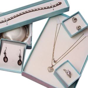 Luxurious Assorted Color Jewelry Boxes Handmade Bow Modern Simple Rectangle Shape for Rings Earrings PC Material Packaged Carton - Product Image 3