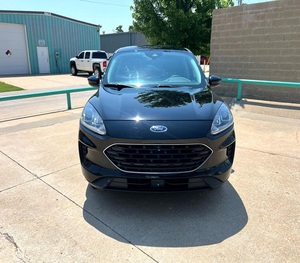 Offre de qualité d'occasion 2021 Fordddd Escape SE FWD d'occasion - Product Image 1