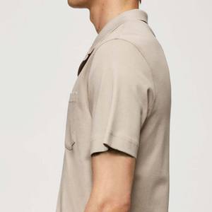 Tous les modèles OEM personnalisés de poche avant pour hommes décontractés en tissu jersey de fibre de bambou à manches courtes avec patte de boutonnage respirant et à séchage rapide - Product Image 6