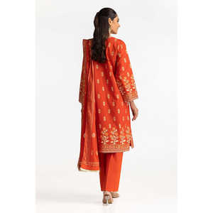 ชุดสูทพิมพ์ลายทองและแลคเกอร์ 3 ชิ้น รุ่น IUSTKSD-272 คอปกสี่เหลี่ยม ผลิตจากผ้ามัสลิน - Product Image 4