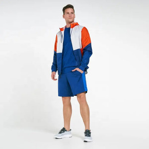 Survêtements en polyester pour hommes, veste coupe-vent réfléchissante personnalisée 3M et ensemble de shorts, jogging, ensemble de shorts coupe-vent en nylon noir - Product Image 1