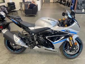 NUEVAS Motocicletas Deportivas GSX-R1000R 2025 MÁS VENDIDAS - Product Image 3