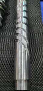 कैम शाफ्ट कीमती धातु भारी औद्योगिक उपकरण हार्ड क्रोम प्लेटिंग उच्च आवृत्ति सामग्री S50C सीएनसी मशीनिंग