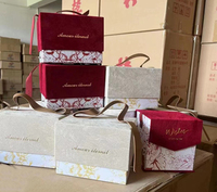 Rot/Champagner-Gold Verstärkte Graue Pappe Samt Recycelbare Klassische S/M/L Tragetasche Geschenkbox Kerzenetui Fotorahmen Individuell Anpassbar