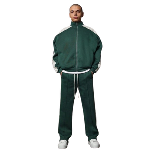 เสื้อแจ็คเก็ตแทร็คสีเขียวเข้มแบบซิปเต็มตัวสำหรับผู้ชาย พร้อมแถบข้างสีขาว และกางเกงแทร็คสูทเข้าชุด รับผลิตแบบ OEM ODM ขายส่งเสื้อผ้า - Product Image 1