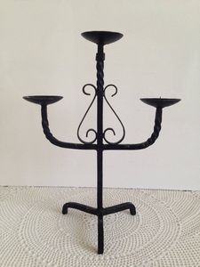 ÉLÉGANT MAISON ET MARIAGE BOUGIER PORTE-BOUGIE EN MÉTAL FAIT À LA MAIN MEILLEURE VENTE MAISON DÉCORATIVE BOUGIE PILIER SUPPORT - Product Image 5