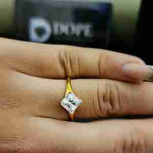 Bague élégante en or massif 18 carats avec diamant carré de luxe de taille radiant créé en laboratoire, en acier inoxydable, unisexe, pour toutes les occasions - Product Image 6