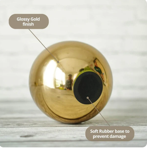 Elegante maceta de metal que combina funcionalidad con elegancia, perfecta para interiores modernos y jardines al aire libre - Product Image 3