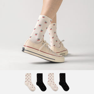 Calcetines de Algodón de Punto Transpirables para Mujer Kikiya - Lindo Diseño con Estampado de Iconos, Diseño de Cerezas, Uso Diario Coreano - Icon a - Product Image 1
