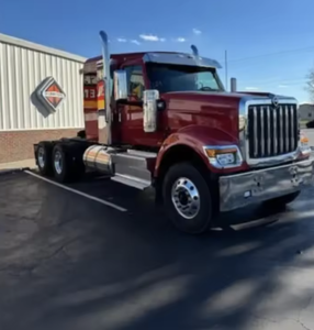 El mejor!! Camión Semirremolque Usado 2020 2023 2021 INTERNATIONAL HX520 Camión Convencional con Cabina Dormitorio - Product Image 2