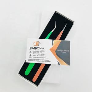 Pince à cils à faible quantité minimale de commande en gros Angle de 45 degrés et pince à épiler en acier durable d'isolement - Product Image 3