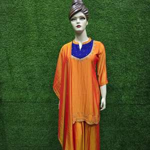 Ensemble de travail élégant coupe droite ShortKurti Daman avec Palazzo circulaire Dupatta Premium verre soie ethnique Khatali travail femmes Orange - Product Image 3