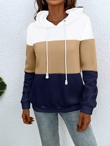 เสื้อฮู้ดแบบสวมหัวพิมพ์ลายบล็อกสีสำหรับผู้หญิง - Product Image 4