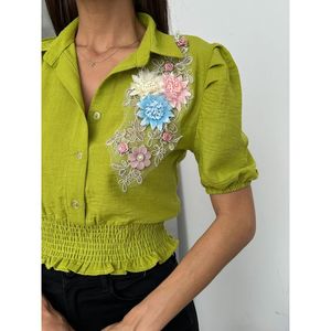 Chemisier boutonné Topshow pour femme, vert pistache, 100 % lin, avec détail floral sur la poitrine, style décontracté d'été, pour la vente en gros - Product Image 4