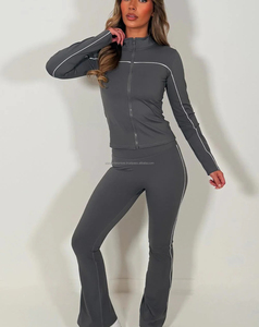 Ensembles de yoga fitness 2 pièces sur mesure pour femmes en Spandex/Nylon, respirants, séchage rapide, taille élastique, imprimé sérigraphié, motif uni - Product Image 2