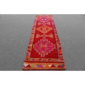 Alfombra Turca de 2.9x9.9 pies, Alfombra de Lana Roja con Diseño Floral Vintage Herki - Product Image 1