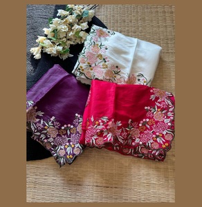 Calidad de exportación Diseñador de boutique indio Ropa étnica Bordado Sari de seda Último Sari exclusivo para ropa de fiesta de aspecto étnico elegante - Product Image 1