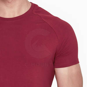 Vêtements de sport personnalisés pour hommes, T-shirt ample à manches courtes et coupe ajustée d'été à motif uni - Product Image 6