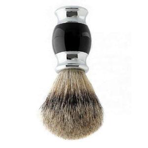 Brocha de Afeitar de Pelo de Tejón Premium al por Mayor con Logotipo Personalizado, Punta Plateada, Color Negro Madera, Hoja de Acero Inoxidable, Mango de Madera - Product Image 5