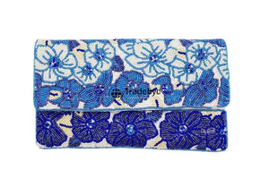 Handcrafted <b>embroidered</b> <b>clutch</b> <b>bag</b> for girls with ethnic patterns by Tradebyd - Product Image 2