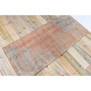 Tapis turc 2,5 x 5,4 pieds, petit tapis vintage, tapis à motifs floraux orange - Product Image 2