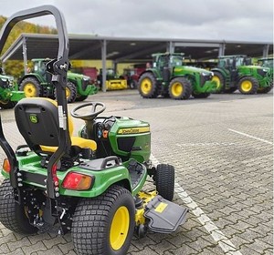 Pour tondeuse John Deere X940 : Qualité supérieure, moteur 2 temps, livraison rapide, fonctionnalités avancées pour les professionnels - Product Image 1
