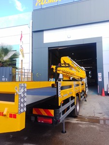 Grúa móvil hidráulica montada en camión de la marca Puma de alta calidad, grúa móvil de 5 toneladas para obras de construcción de Turquía - Product Image 4