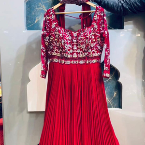 Robe de soirée indienne longue de couleur rouge, robe de costume ANARKALI SALWAR au prix de gros en tissu GEORGETTE avec broderie - Product Image 1