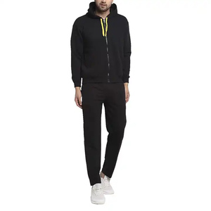 Tenues à logo réfléchissant Survêtement Joggers Jogging Survêtements pour hommes Survêtements de sport de haute qualité - Product Image 1