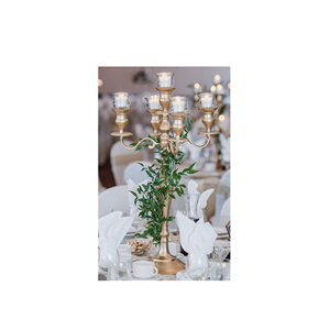 Ensemble de 2 bougeoirs en métal et aluminium au design classique pour la décoration d'événements à la maison Forme personnalisée de la plus haute qualité - Product Image 6