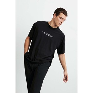 T-shirt en coton biologique 100% pour homme GRIMELANGE Frank, à imprimé texturé épais et surdimensionné - Product Image 3