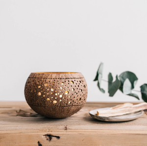 Porte-lampe à thé en coquille de noix de coco Artisan-Bol sculpté pour décor Boho et style d'événement | VIET FARGIMEX - Product Image 4